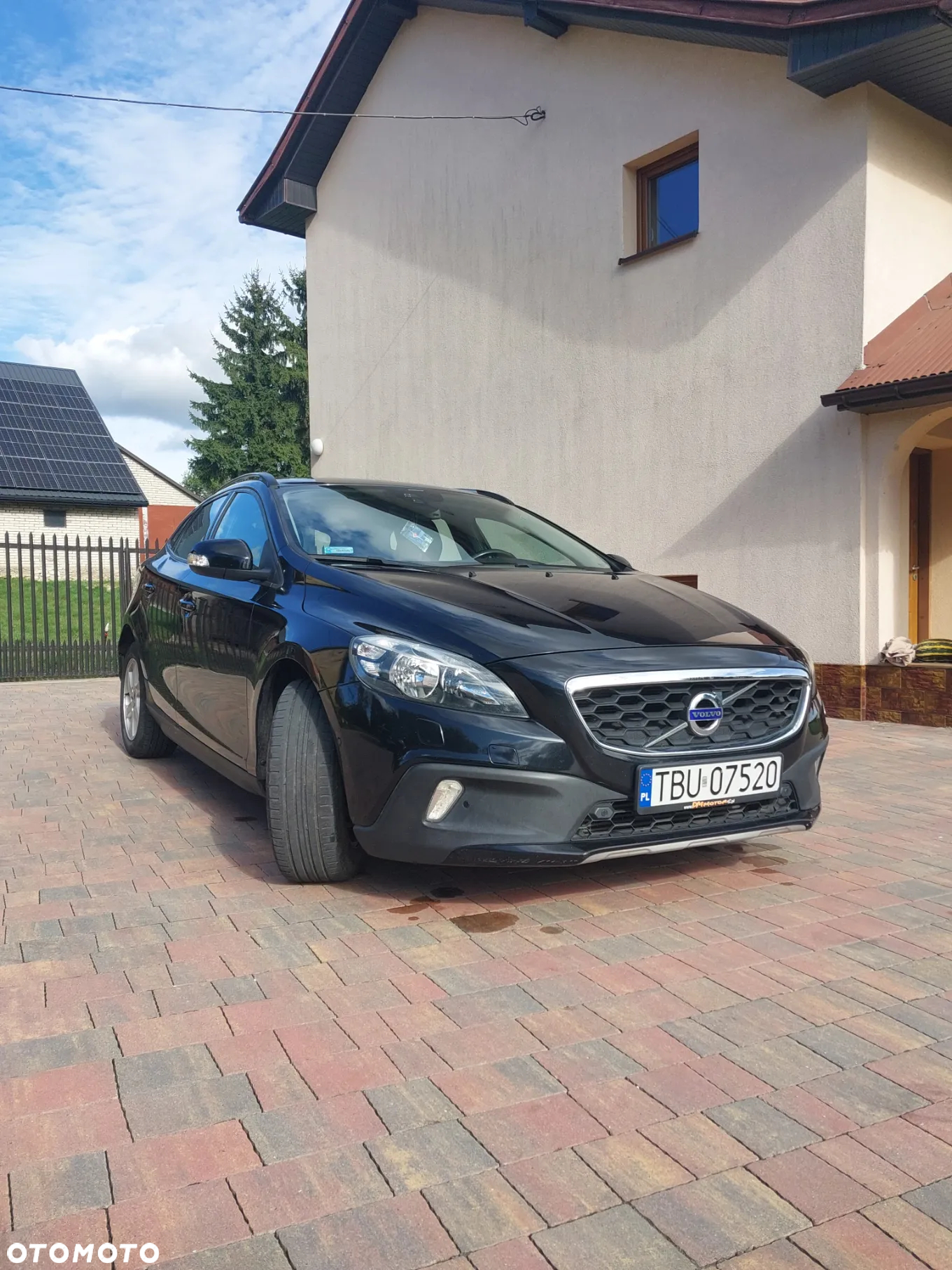Volvo V40 Cross Country - 2