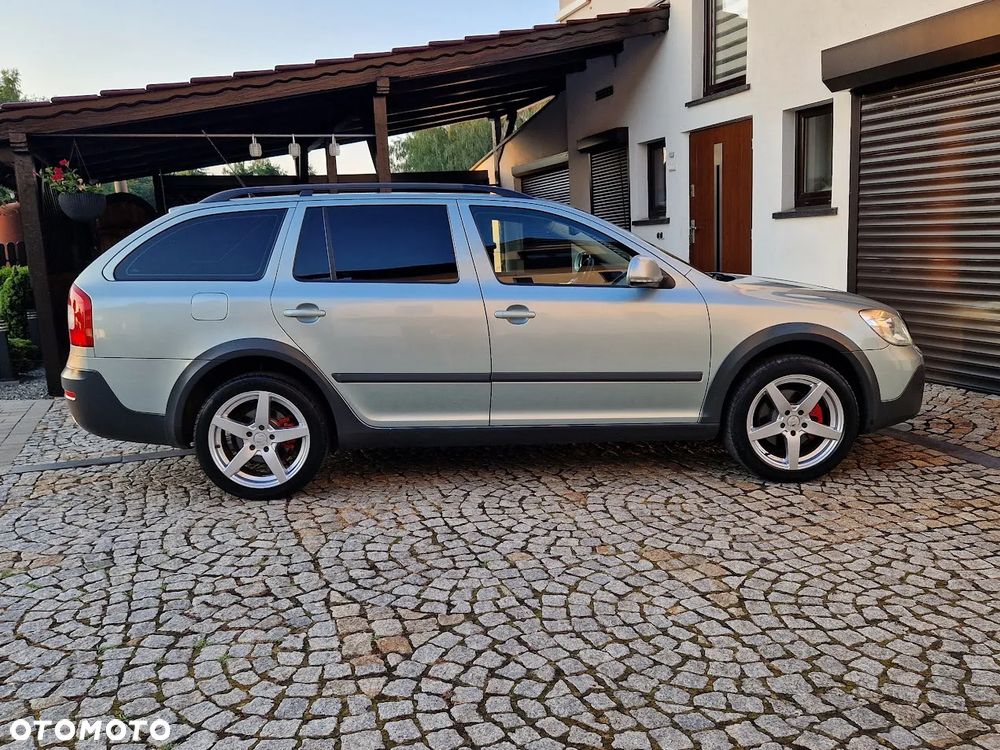 Skoda Octavia 1.8 TSI 4x4 Scout - 28