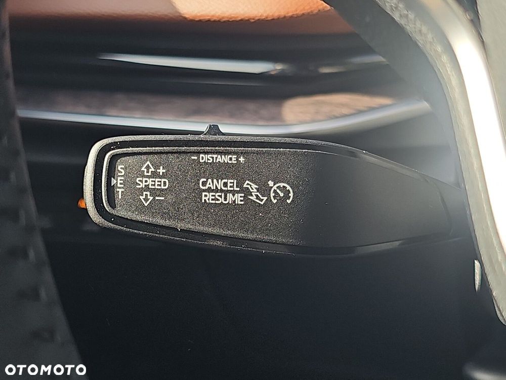 Skoda Superb 1.5 TSI L&K DSG - 21