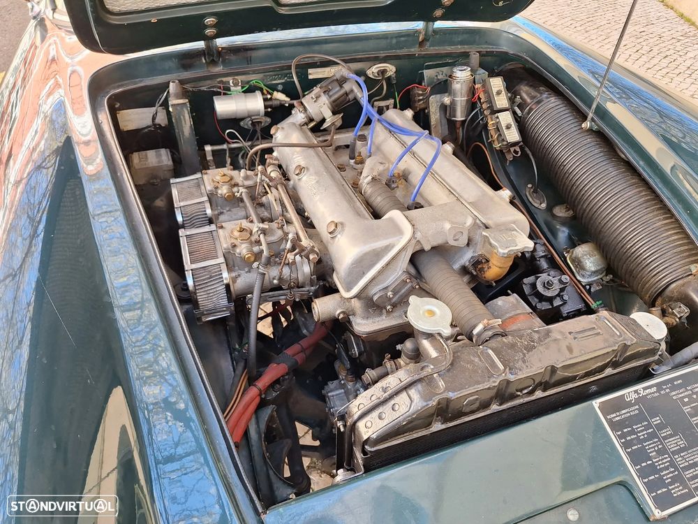 Alfa Romeo Spider - 10