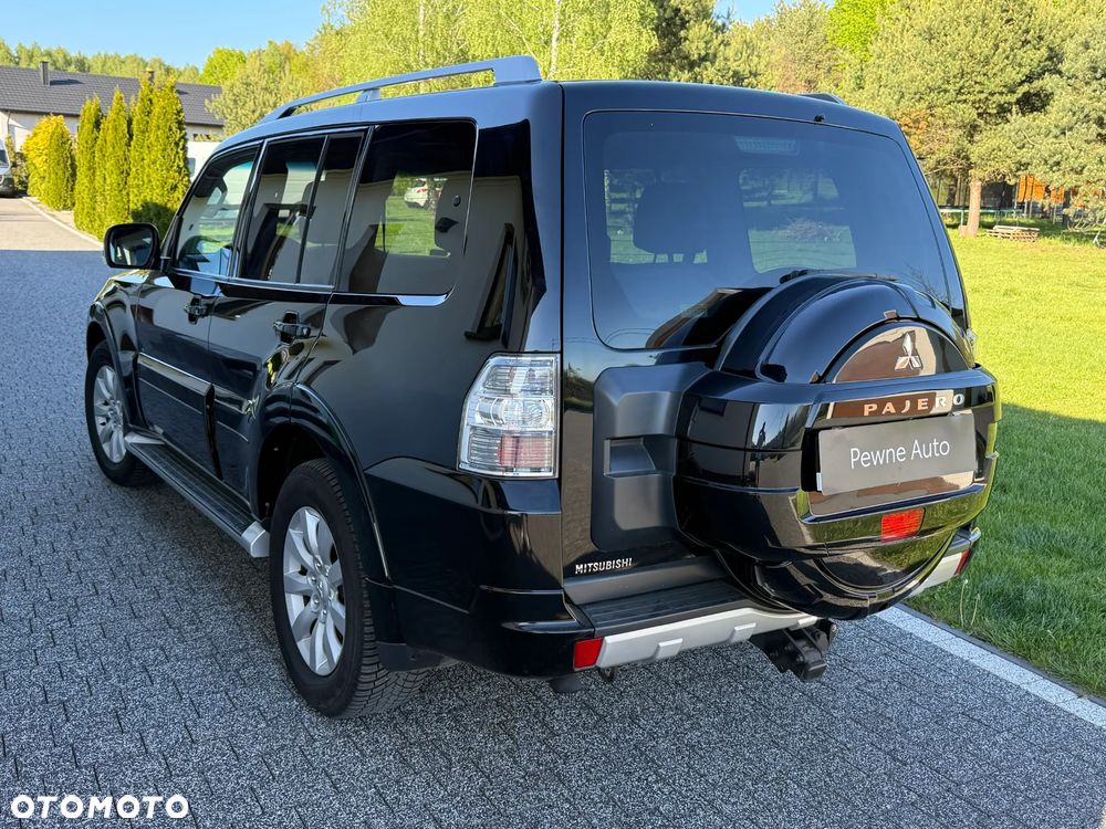 Mitsubishi Pajero 3.2 DID Instyle - 17