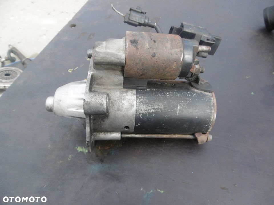 Rozrusznik VOLVO V50 S40 II 1,6 HDI - 3