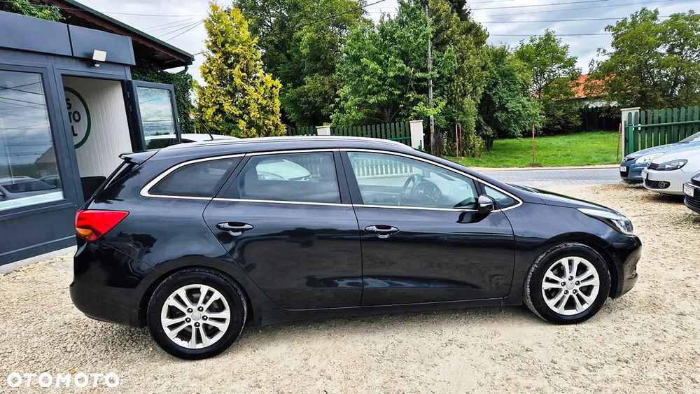Kia Ceed 1.6 GDI Platinum Edition - 12