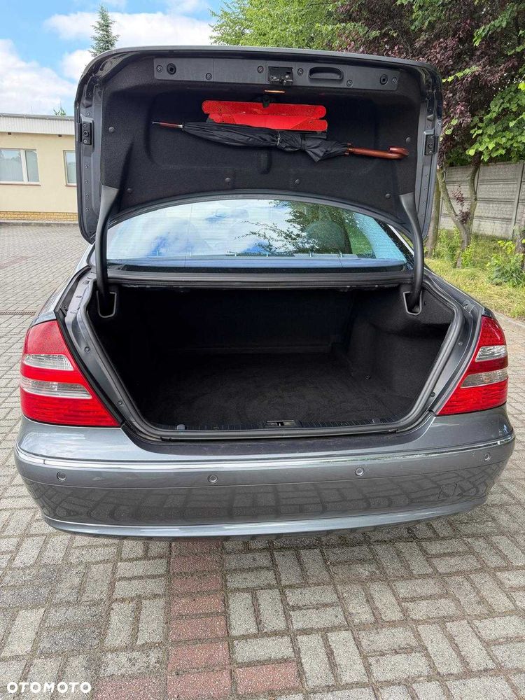 Mercedes-Benz Klasa E - 2