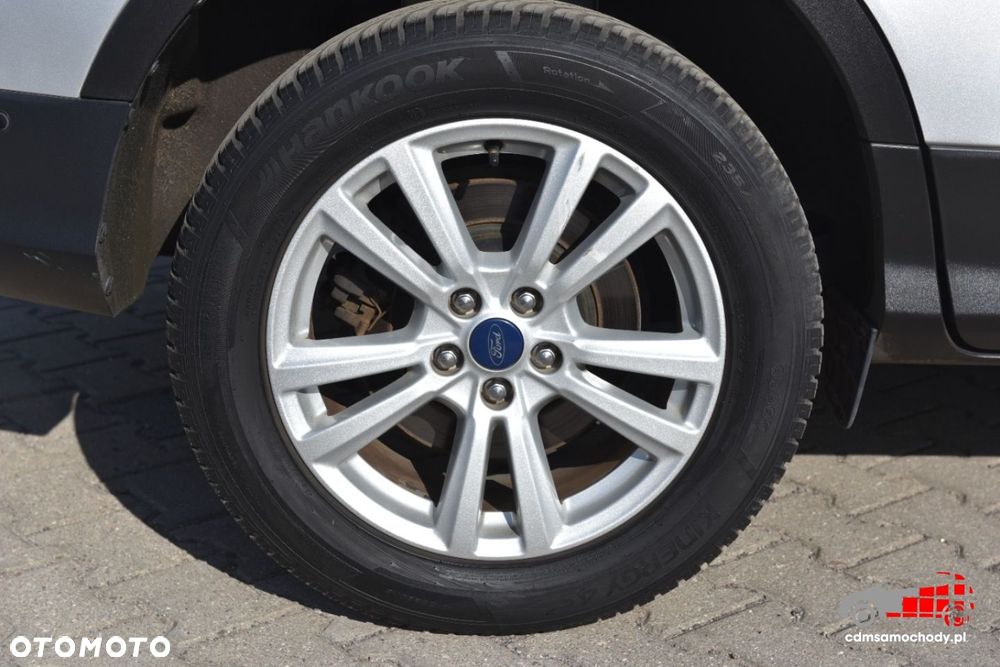 Ford Kuga - 12