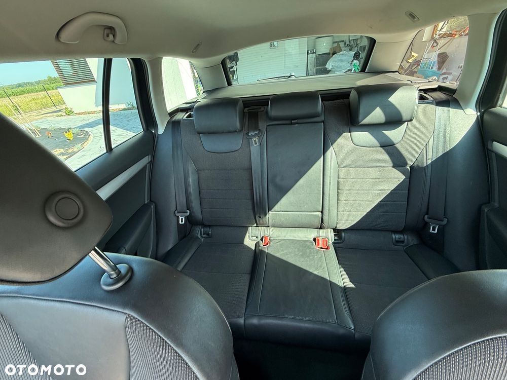 Skoda Octavia 2.0 TDI Elegance DSG - 12