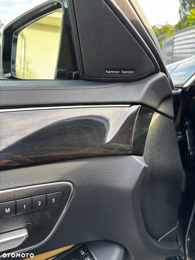 Mercedes-Benz Klasa E 500 4Matic 7G-TRONIC Avantgarde - 13