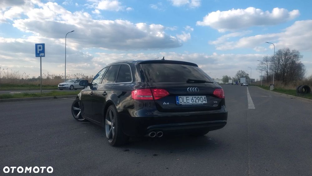 Audi A4 Avant 2.0 TDI DPF clean diesel Ambiente - 7