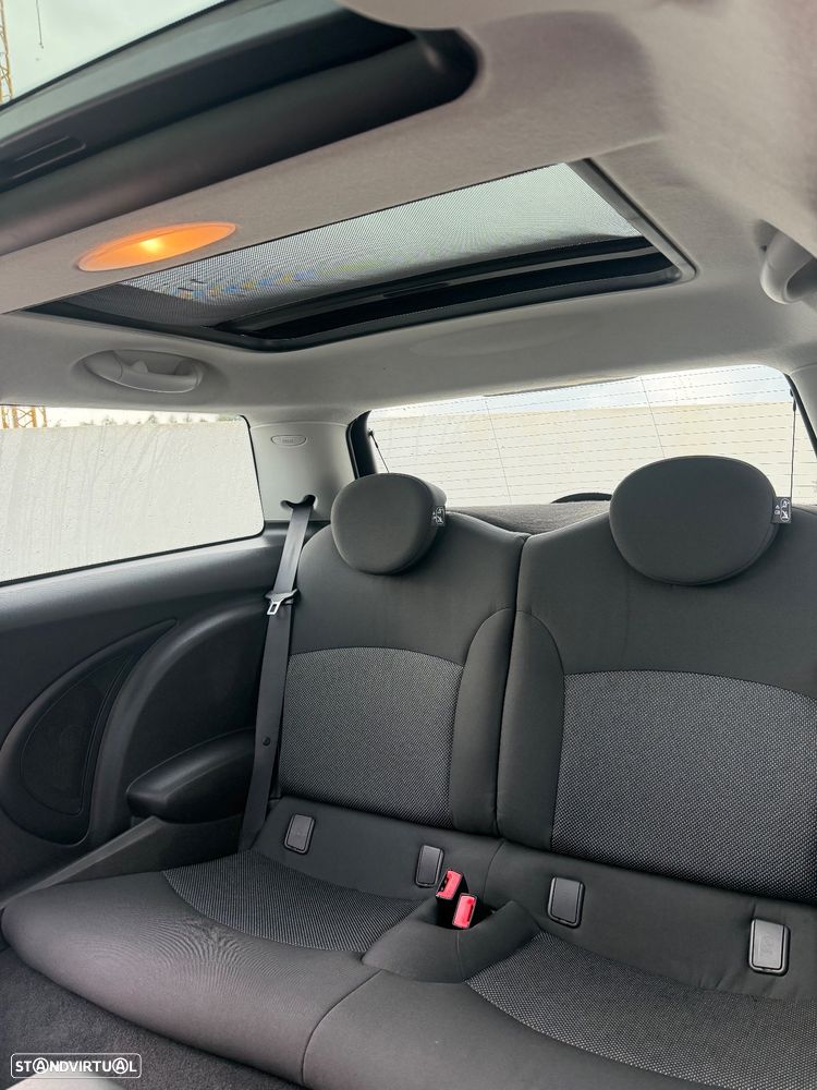 MINI 3 Portas One 1.4 - 7