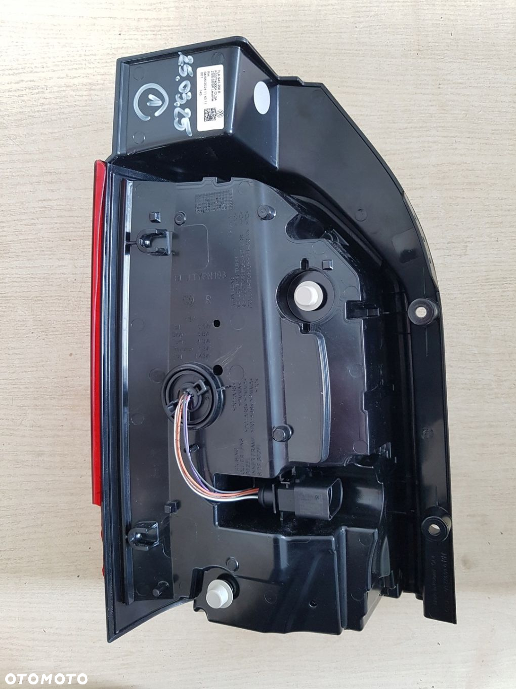 VW T6 T6.1 lampa LED prawy tył 7LA945208B - 2