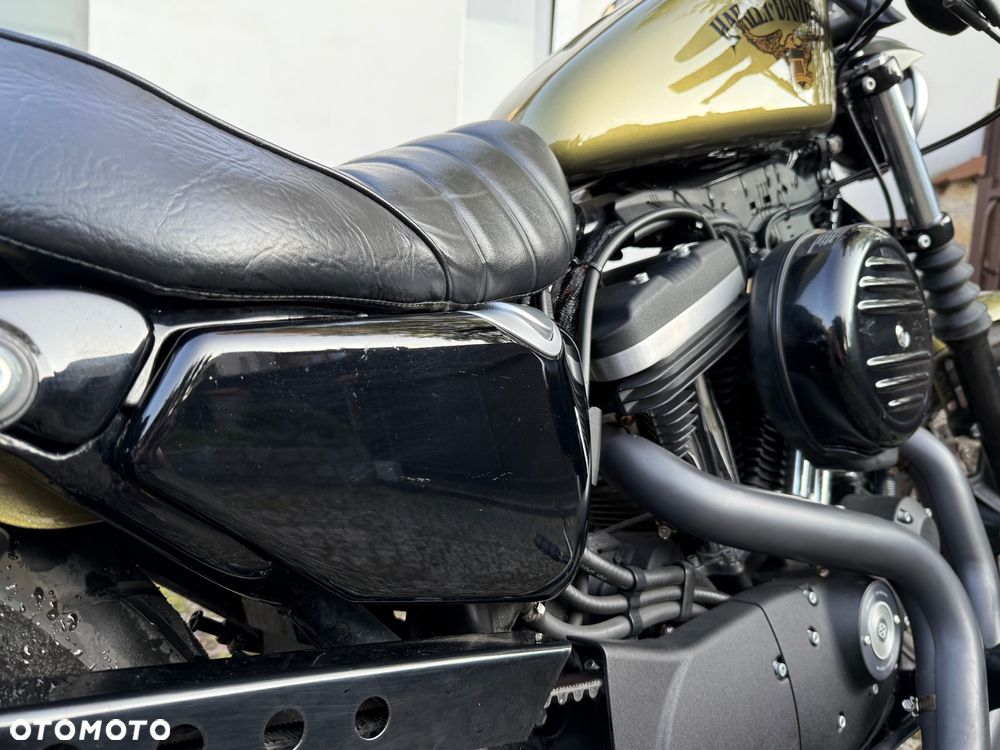Harley-Davidson Sportster Iron 883 - 5