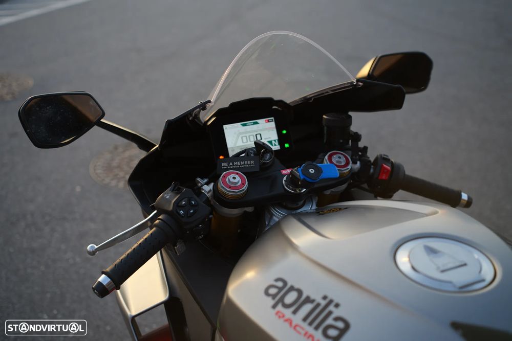 Aprilia RSV 4 - 9