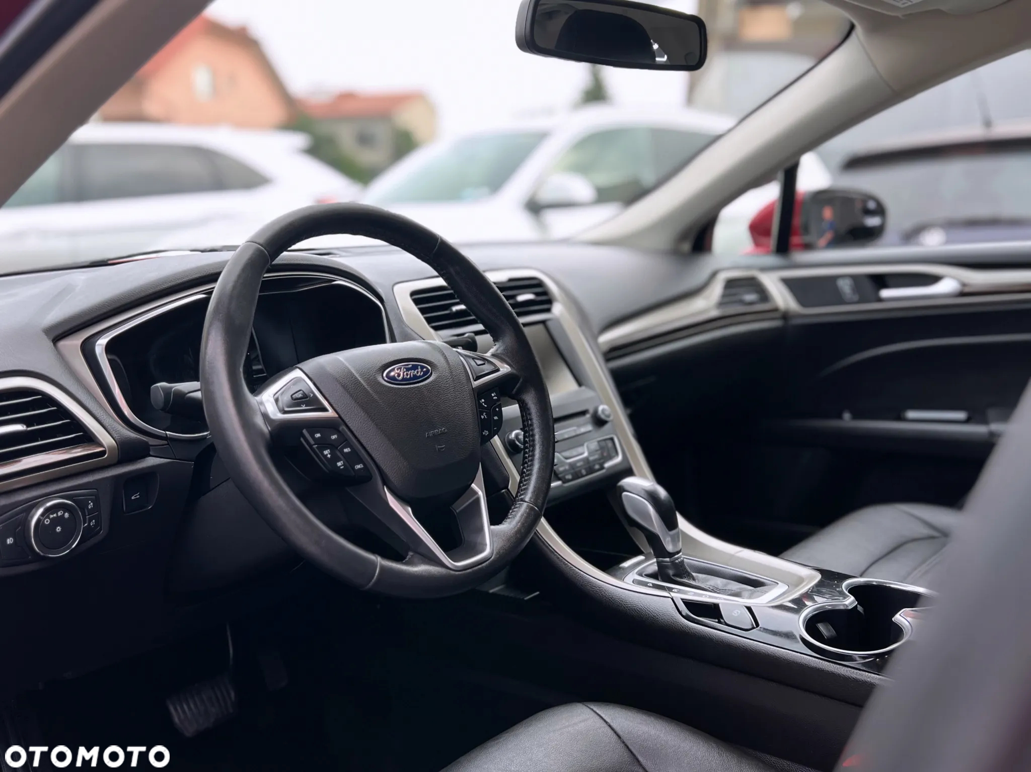Ford Fusion 2.0 EcoBoost Titanium - 10