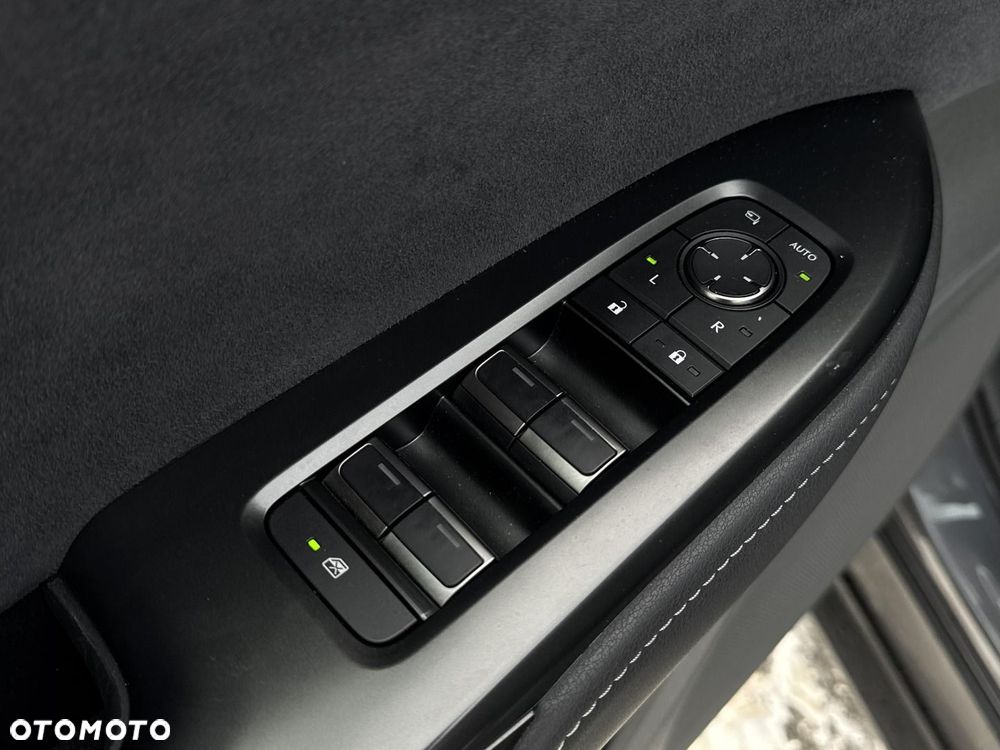 Lexus RZ 450e Omotenashi DIRECT4 - 29