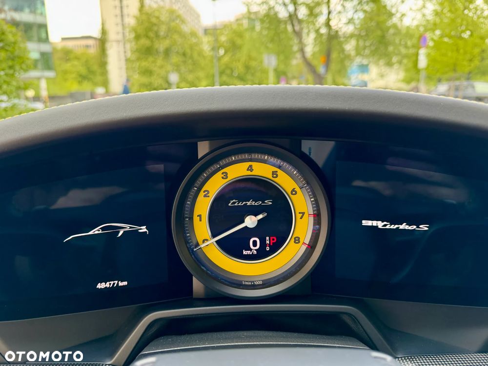 Porsche 911 Turbo S - 28