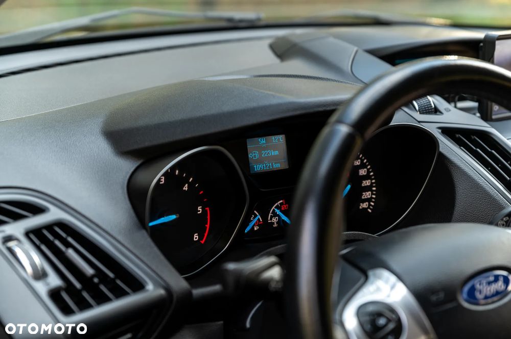 Ford Kuga 2.0 TDCi 2x4 Trend - 27
