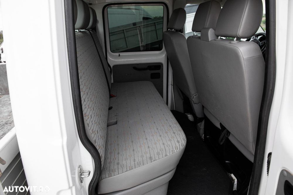 Volkswagen T5 - 20