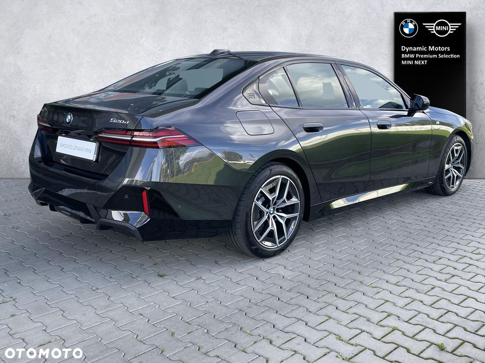 BMW Seria 5 520d xDrive mHEV M Sport - 5