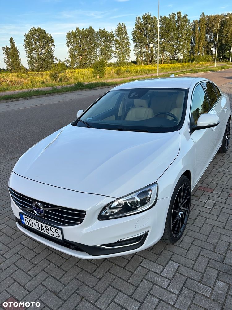 Volvo S60 D4 Drive-E Summum - 1