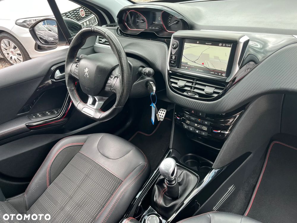 Peugeot 2008 BlueHDi FAP 120 STOP & START GT-Line Edition - 39