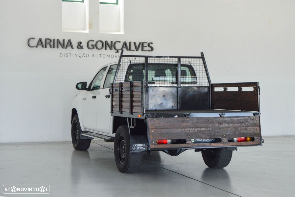 Toyota Hilux 2.4 D-4D 4X2 Cabine Dupla 5L - 15
