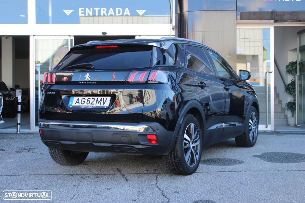 Peugeot 3008 1.6 Hybrid Allure Pack e-EAT8 - 2