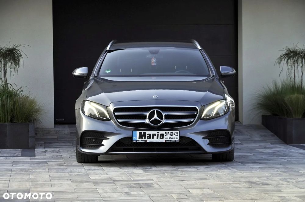Mercedes-Benz Klasa E 220 d 4Matic T 9G-TRONIC AMG Line - 2