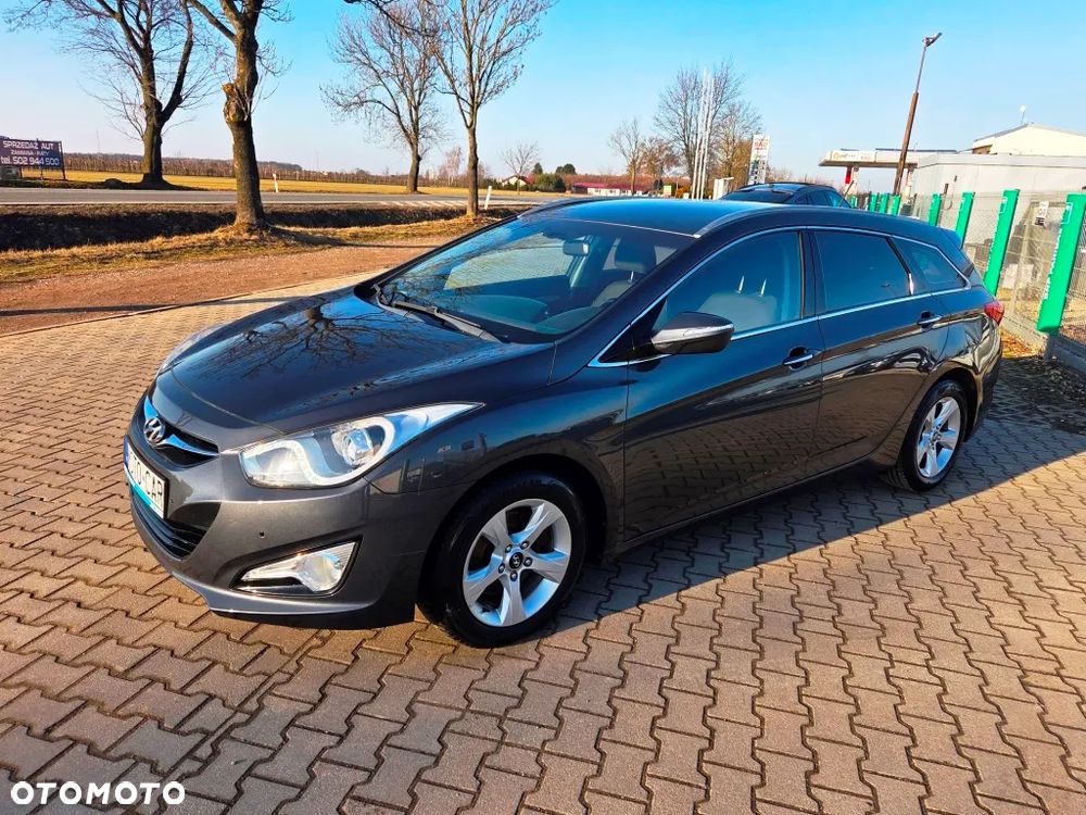 Hyundai i40 Kombi blue 1.7 CRDi Style - 17