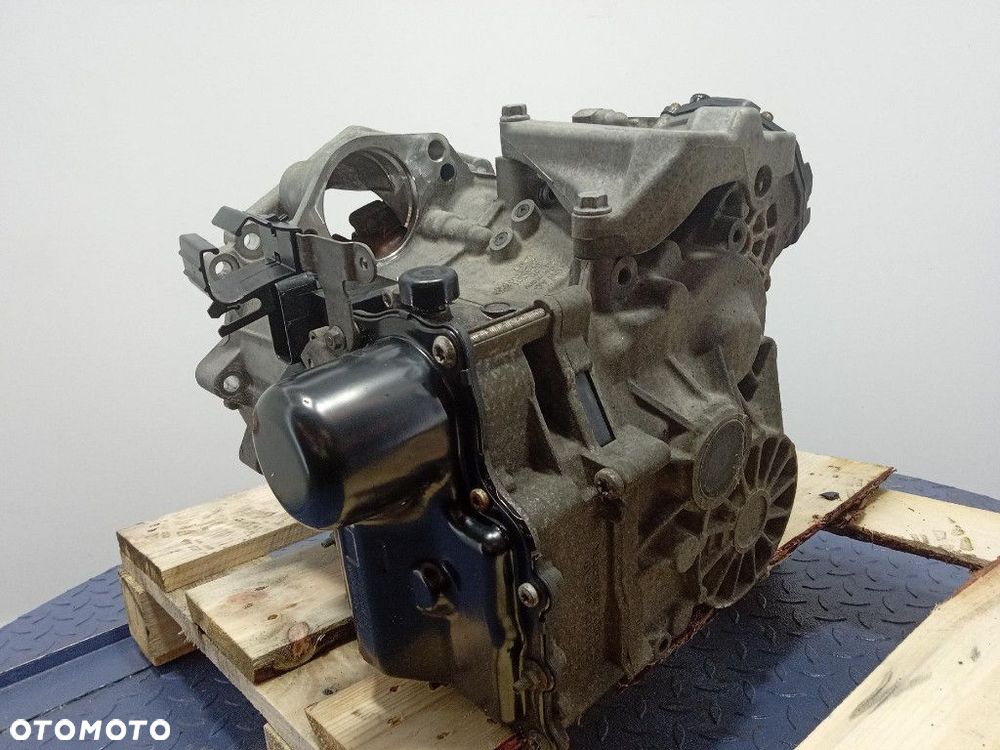 VW GOLF VII LIFT 17- 1.5 TSI 150KM SKRZYNIA BIEGÓW AUTOMATYCZNA DSG TSM - 4