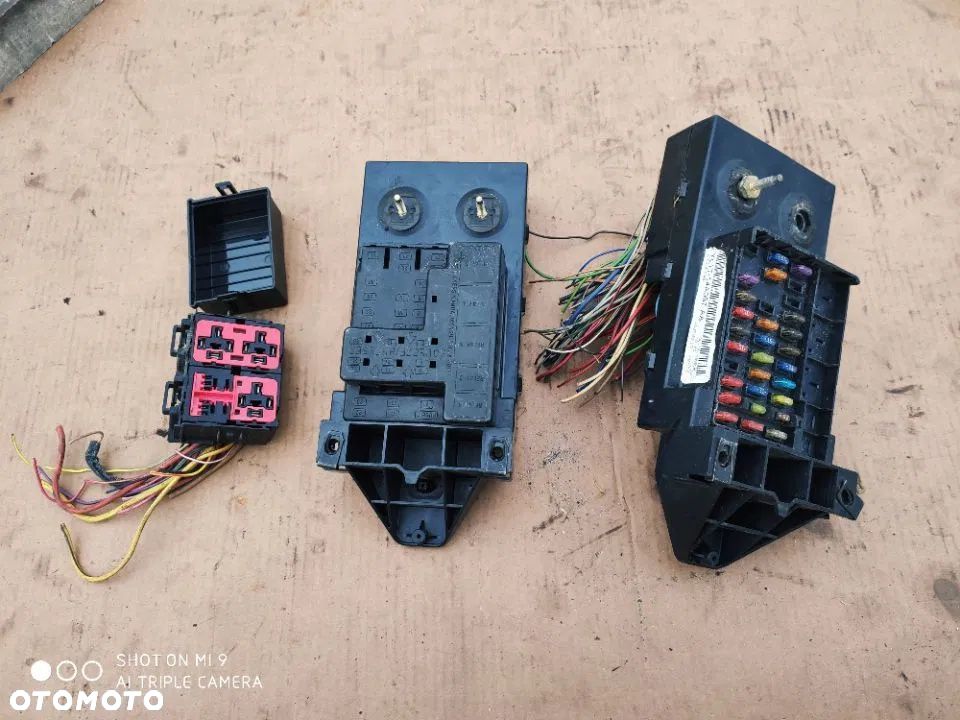 skrzynka bezpiecznikÓw lincoln navigator ford expedition - 1