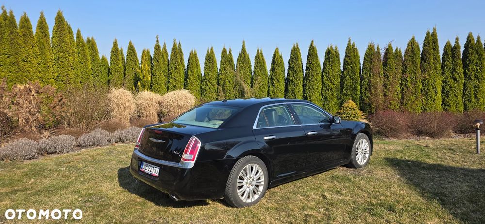 Chrysler 300C - 8