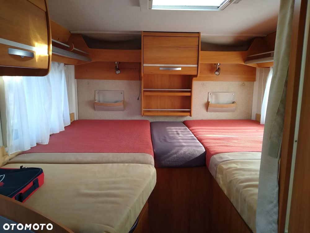 Hymer-Eriba HV 562 - 8