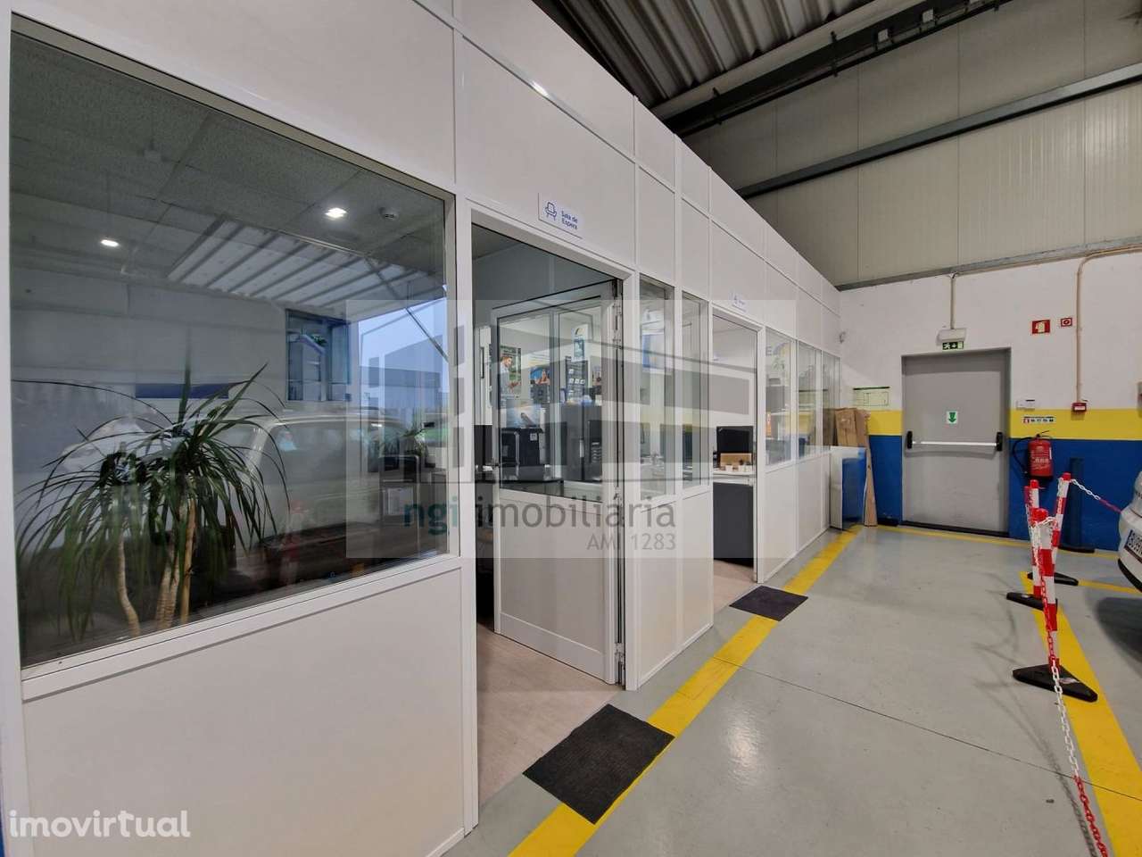 Armazém Zona Industrial de Frielas - Loures - Grande imagem: 5/18