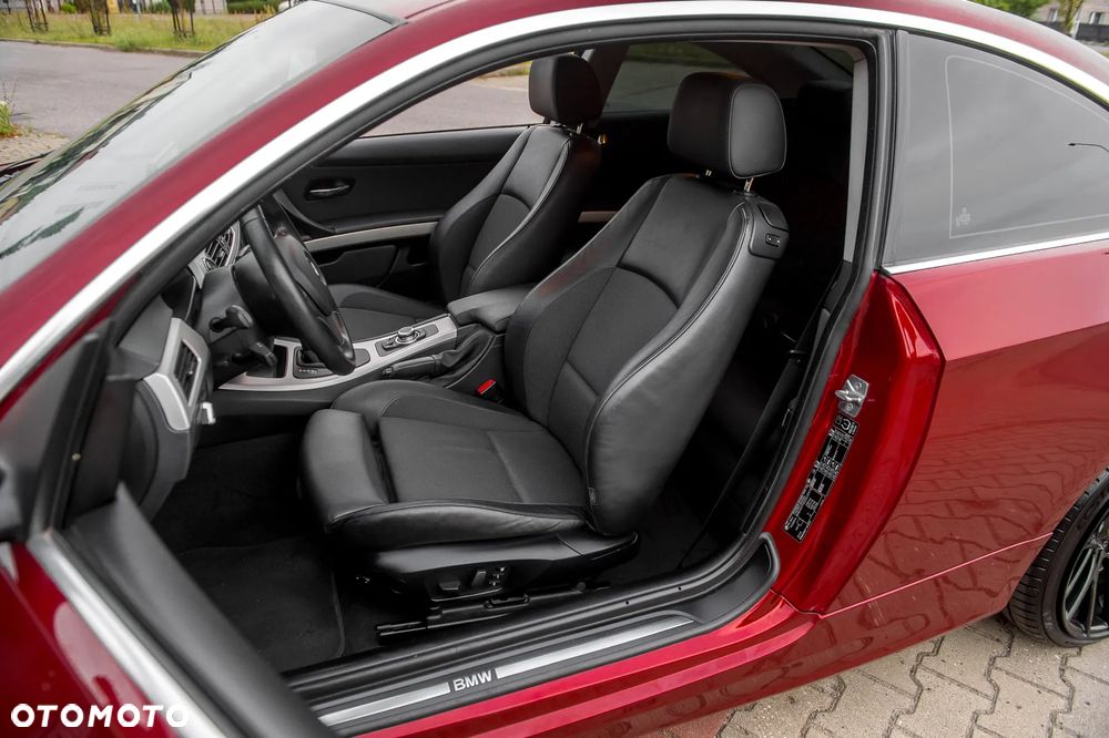 BMW Seria 3 335i xDrive Coupe Edition Exclusive - 16