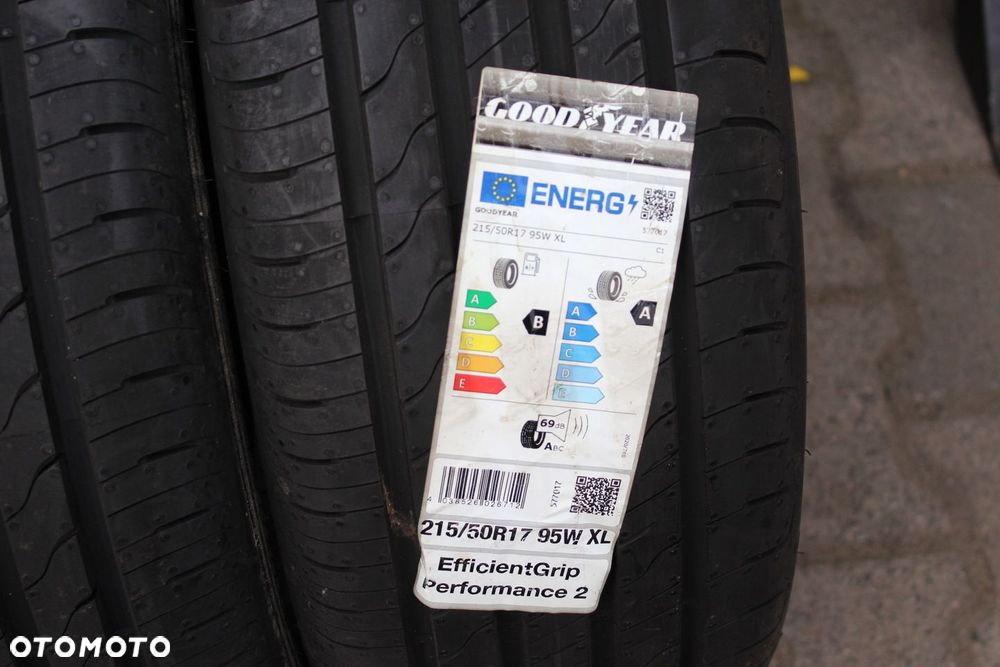 2x 215/50R17 GOODYEAR EFFICIENTGRIP PERFORMANCE 2 95W XL 22r - 6