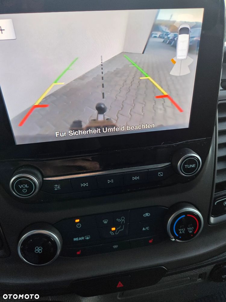 Ford Transit Custom - 13