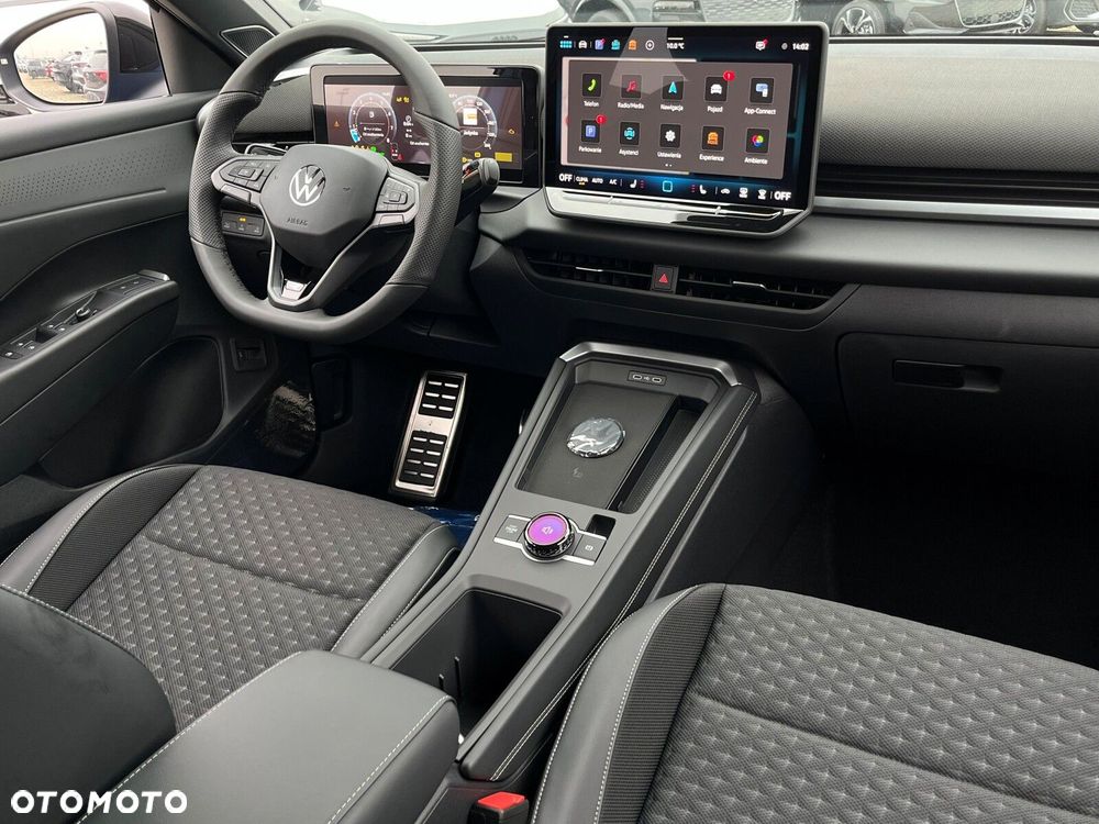 Volkswagen T-Roc 1.5 eTSI R-Line DSG - 8
