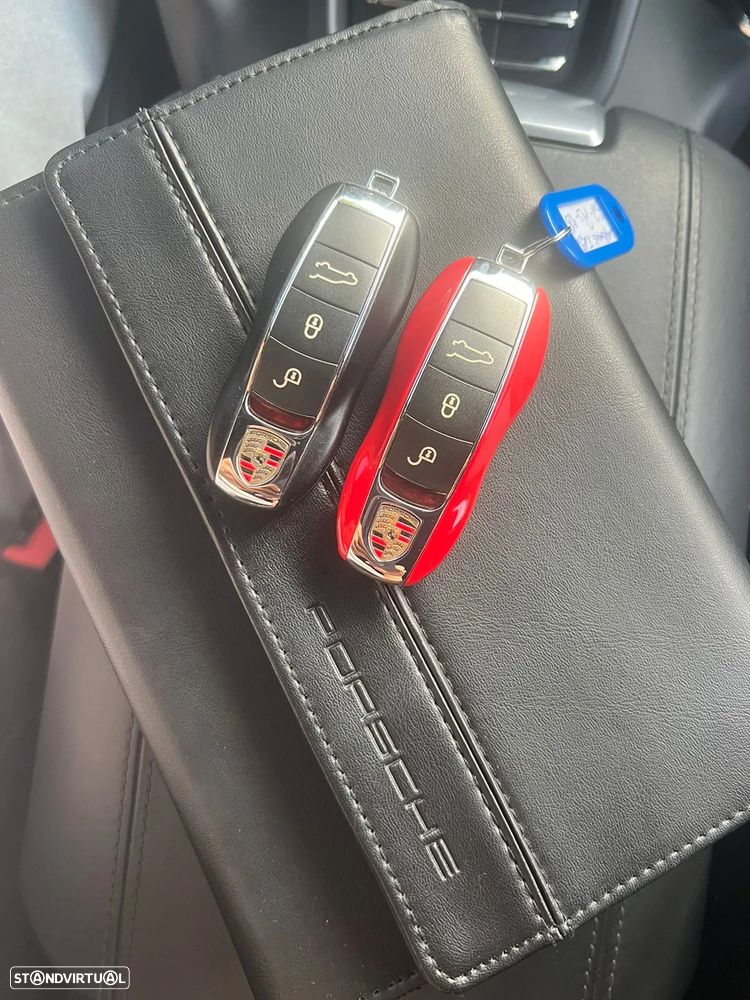 Porsche Cayenne Turbo - 9