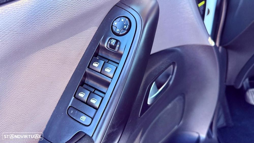Citroën Grand C4 Spacetourer 1.5 BlueHDi Feel Business - 27