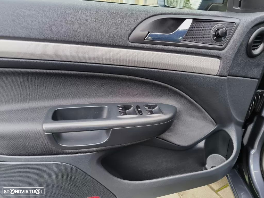 Skoda Octavia Break 1.6 TDi Sportline - 23
