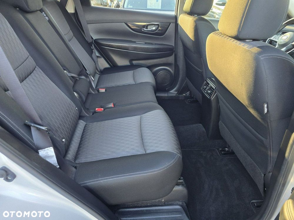 Nissan X-Trail 1.7 dCi Acenta 2WD Xtronic - 12