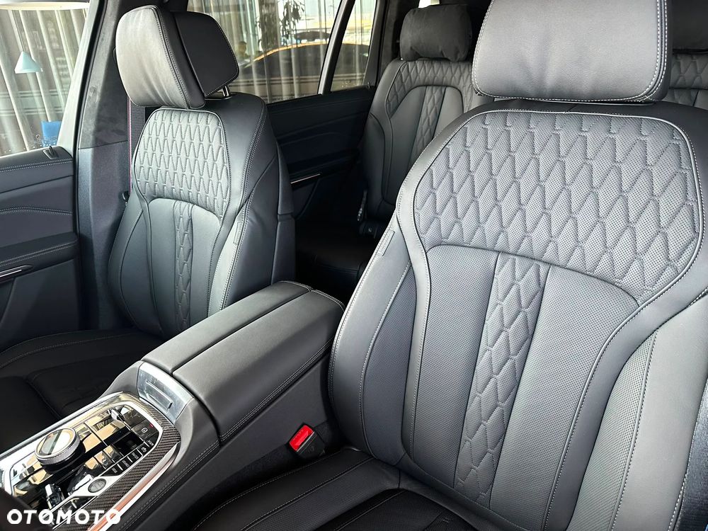BMW X7 xDrive40d mHEV sport - 17