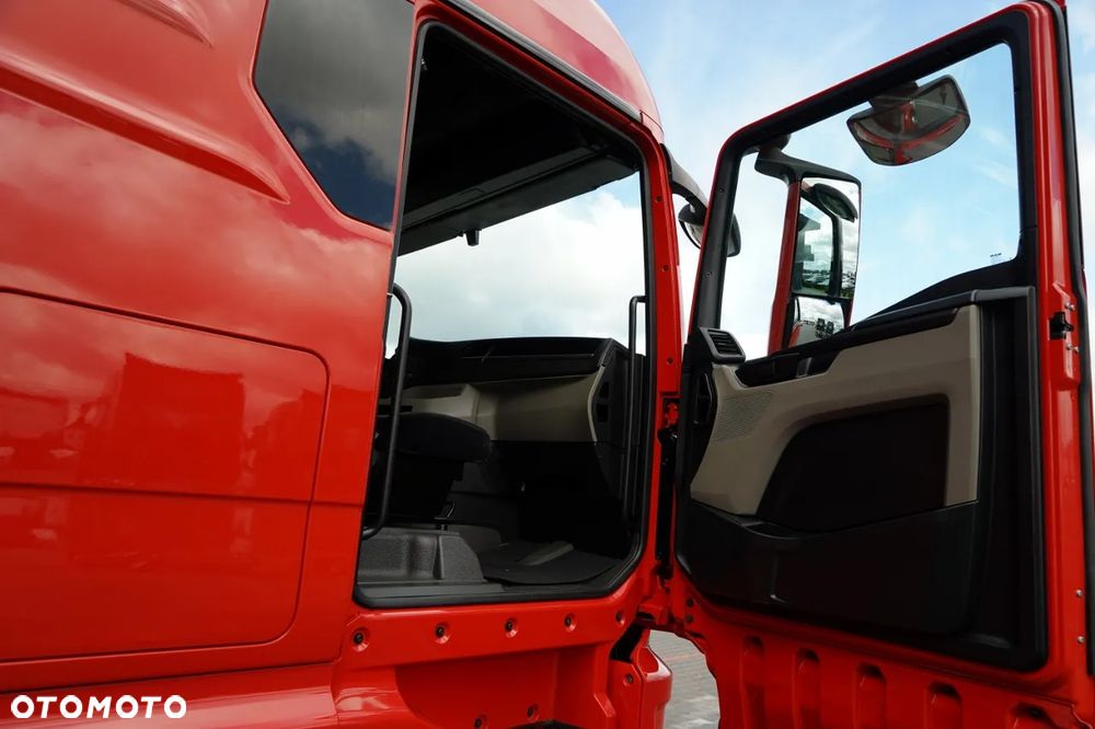 MAN TGX 18.510 / GM / RETARDER / PEŁNY ADR / NAVI RIO - 37