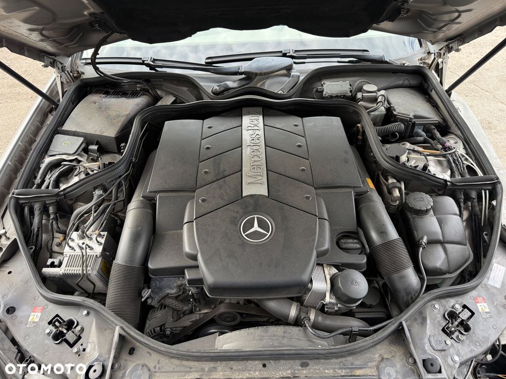 Mercedes-Benz Klasa E 500 4-Matic T Elegance - 13