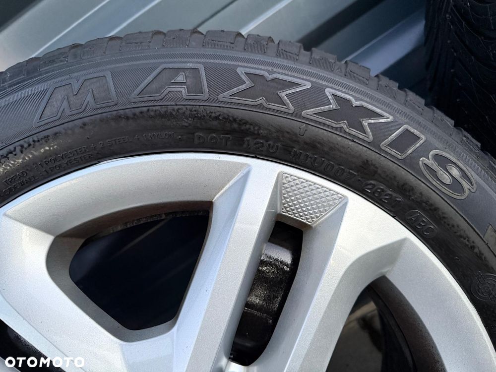 RENAULT MEGANE IV FELGI STALOWE OPONY 205/55/16 6,5Jx16 ET41 403003680R - 9