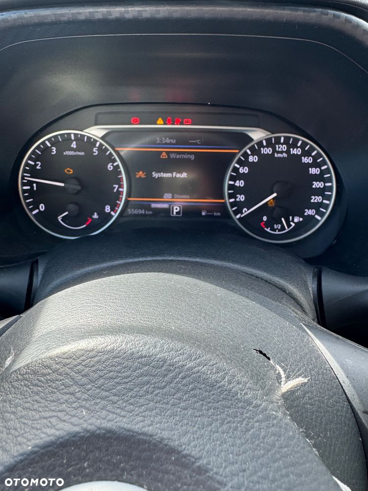 Nissan Juke - 12