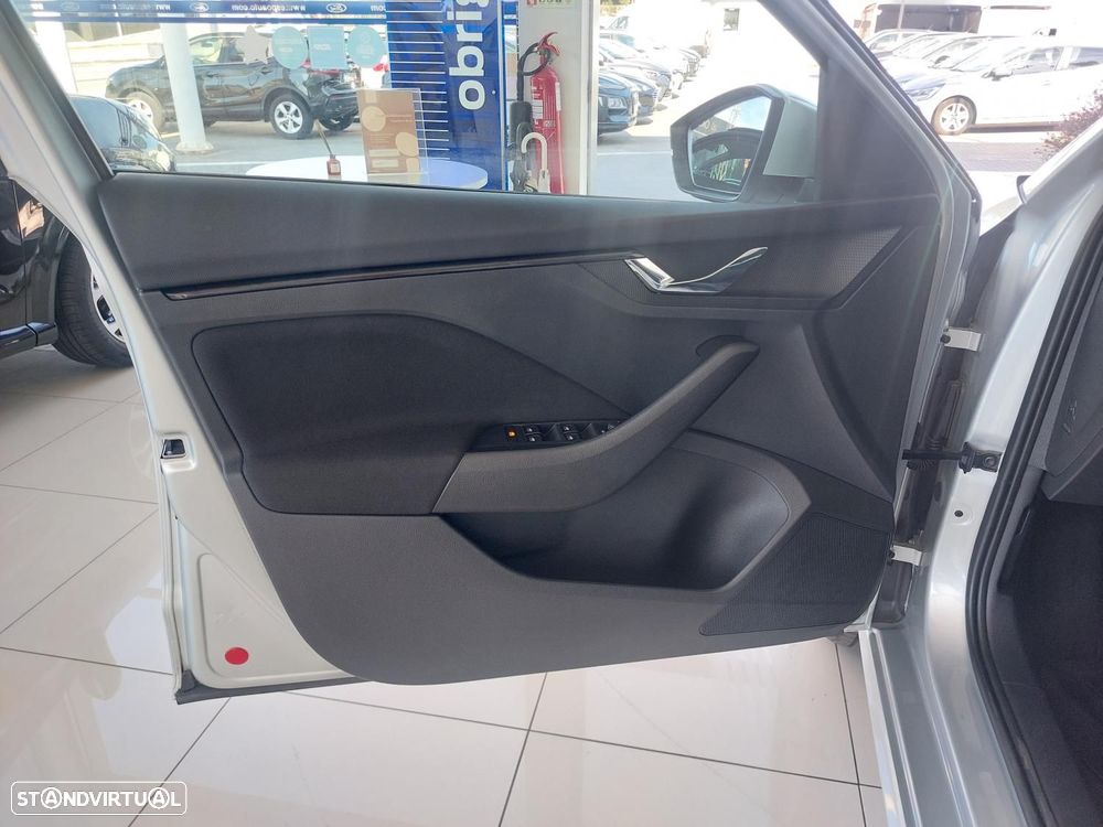 Skoda Kamiq 1.0 TSI Ambition - 13