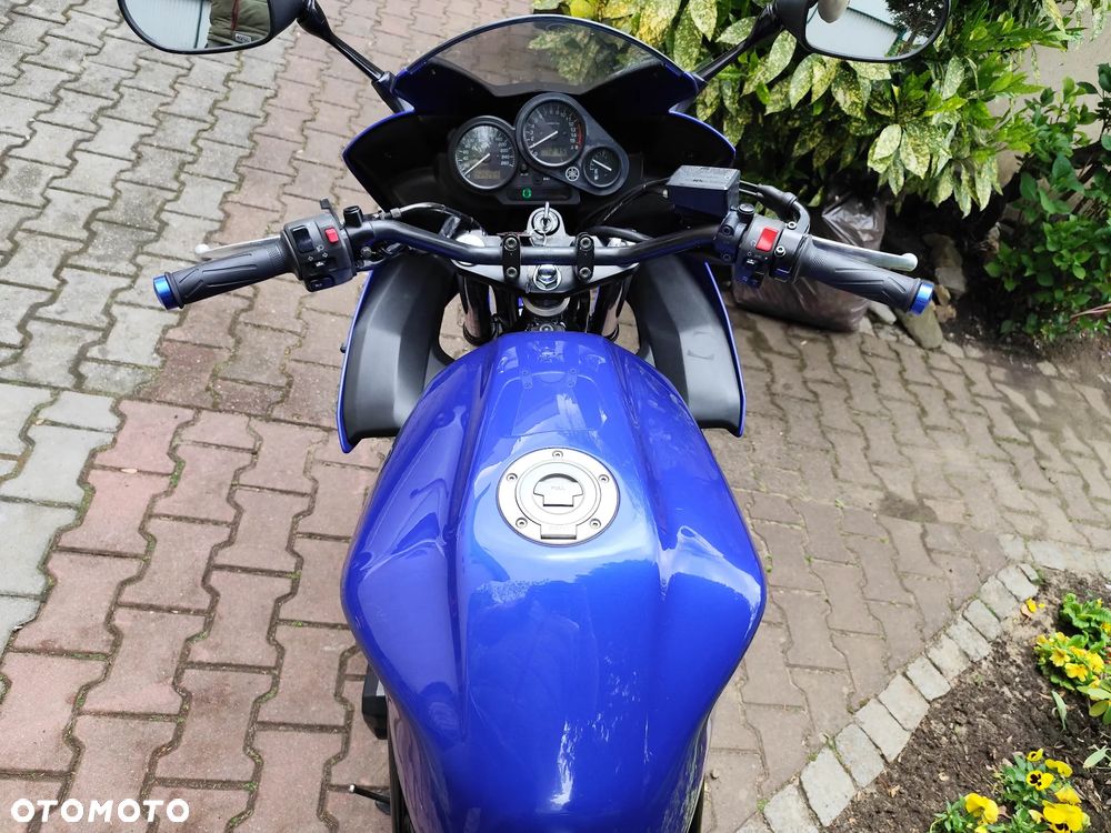 Yamaha FZS - 23