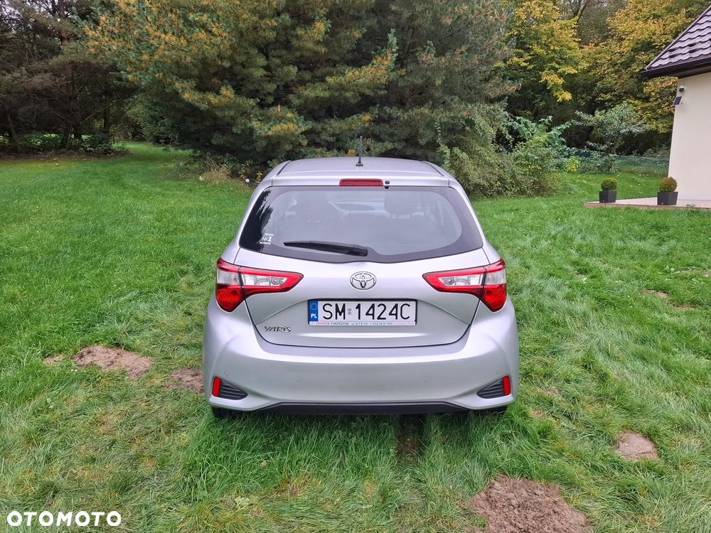 Toyota Yaris 1.5 Active - 8