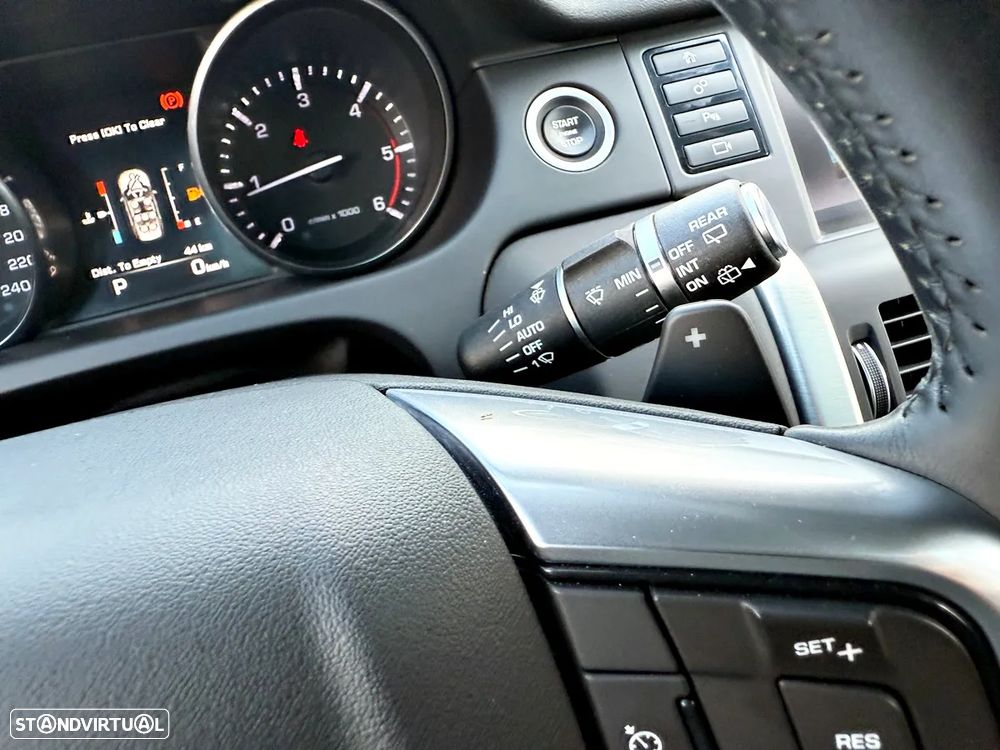 Land Rover Discovery Sport 2.2 SD4 HSE 7L Auto - 14